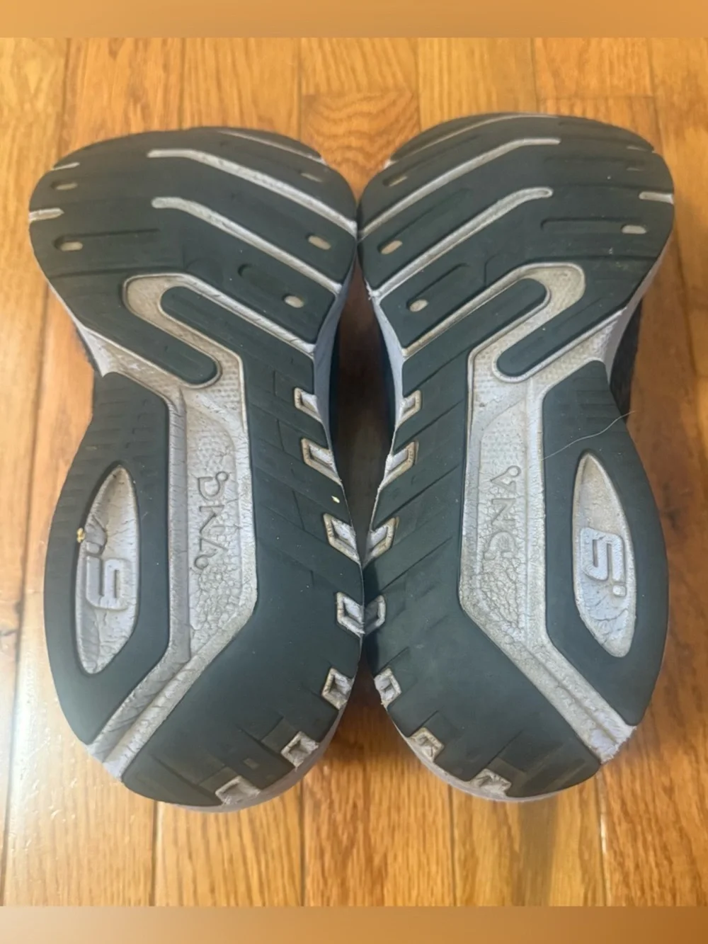 Brooks Launch 9 Womens 10 Shoes Running Walking Sneaker Black Blue - Picture 7 of 11